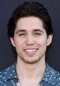 Brandon Larracuente 