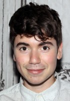 Noah Galvin / Glenn Winthrop