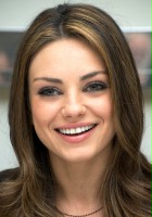 Mila Kunis / Jill, gość na przyjęciu