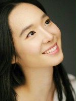 Soo Yeon Han / Detektyw Choe