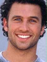 Adam Ullberg / Dennis