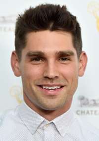 Justin Gaston 