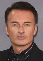 Julian McMahon / Chick Carlson