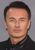 Julian McMahon