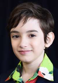 Azhy Robertson 