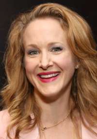 Katie Finneran 