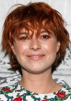 Jessie Buckley / Rosalyn Wilder