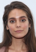 Caitlin Stasey / Saskia