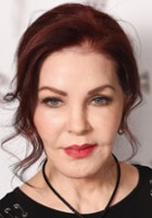 Priscilla Presley / Frank Drebin jr.