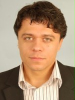 Rodrigo Crespo / Szef Tamása