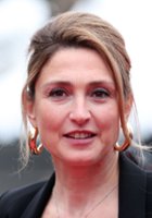 Julie Gayet / Anna