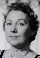 Blandine Ebinger / N&auml;herin