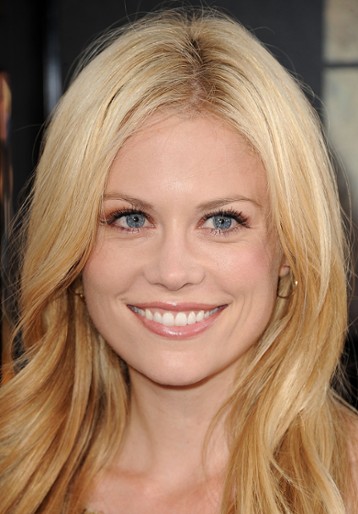 Claire Coffee / Agentka specjalna Tricia Finn
