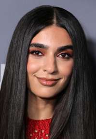 Nida Khurshid 