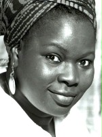 Irène Tassembedo / Afrykanka