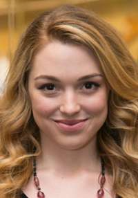 Jennifer Stone V