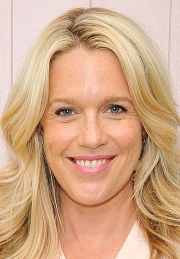 Jessica St. Clair / Anna