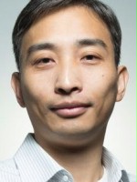 Xiaopeng Zhou 