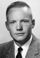 Neil Armstrong / 
