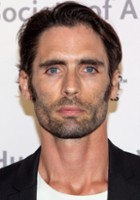 Tyson Ritter / Guy