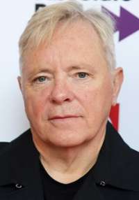 Bernard Sumner 