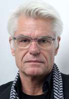 Harry Hamlin