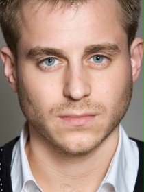 Kevin Bishop / William