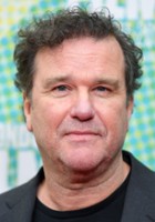 Douglas Hodge / Sierżant Major Kenneth Burns