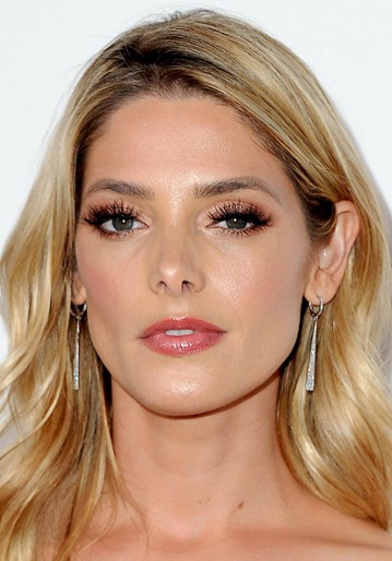 Ashley Greene / Ashley Greene