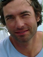 Florian Guthknecht / 