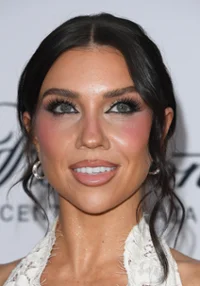 Jenna Johnson X