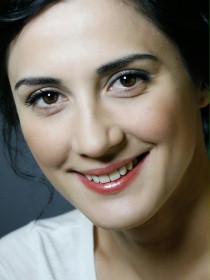 Boncuk Yilmaz / Sevgi