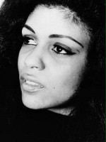 Lyn Collins