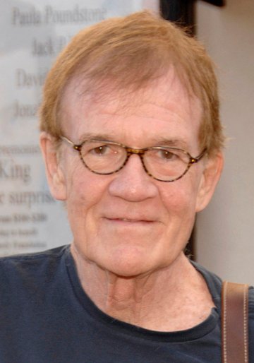 Jack Riley / Pasażer w samolocie