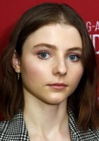 Thomasin McKenzie / Tom