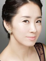 Yoo-sun Yoon / Min-sook Cha, ciotka Dae-woonga