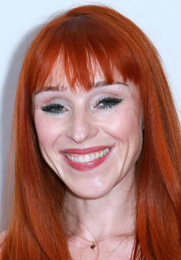 Ruth Connell / Rowena MacLeod