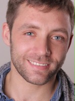 Simon Varney / Młody Eric Gigou