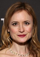 Rebecca Brooksher / Gwen
