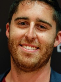 Trey Edward Shults - Filmweb