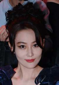Viann Zhang 