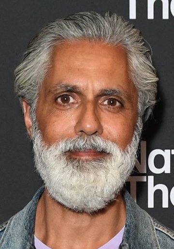 Ravi Aujla / Profesor Kishore Malik