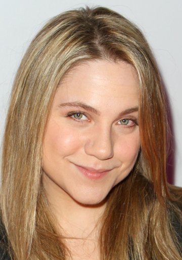 Lauren Collins / Meg