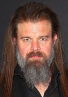 Ryan Hurst / Szalony Mountain