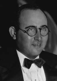 Norman Taurog 