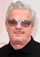 Mark Mothersbaugh / 