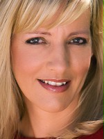 Emely Edwards 