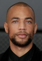 Kendrick Sampson / Rob