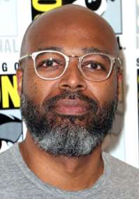 Salim Akil 