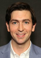 Nicholas Braun / Ernie